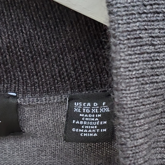 NEW! Saks Fifth Avenue Essential Wool Blend Cardigan - Picture 5 of 7